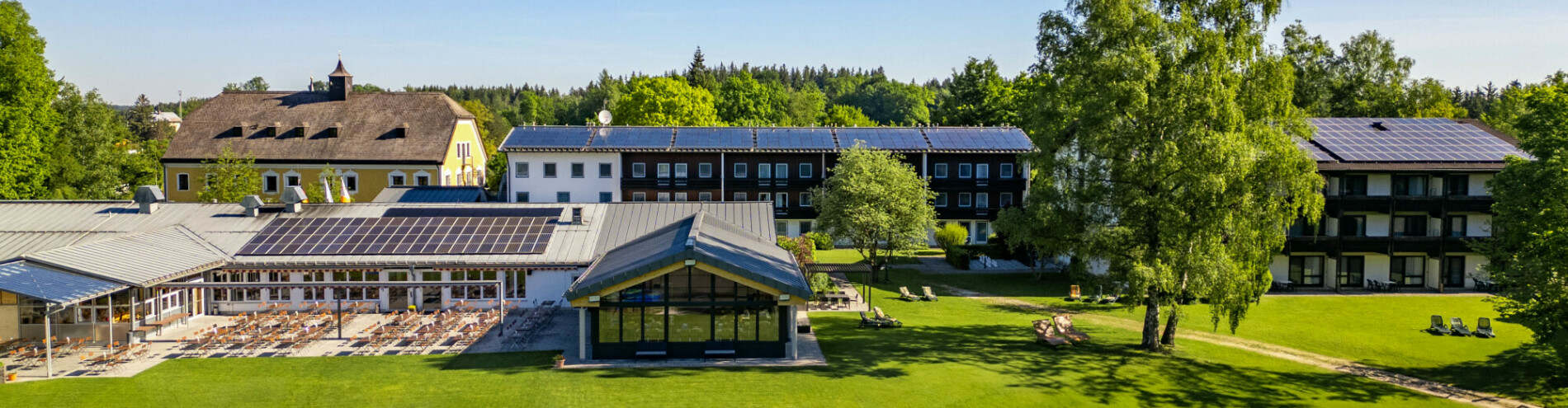 Luftaufnahme vom Haus Chiemgau.